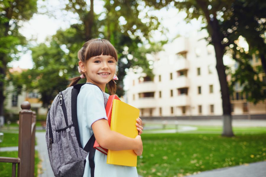 Can wooden educational toys make the back-to-school transition easier?