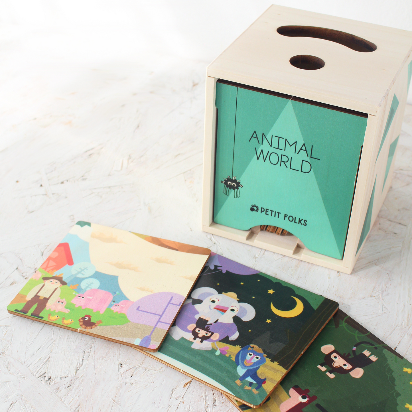 Animal World (English) - Box & App